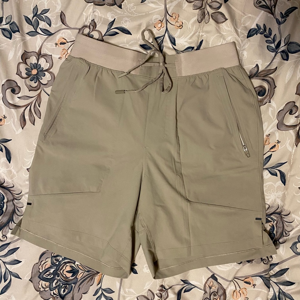 Lululemon Tan/Khaki Athletic Shorts - Rip-stop material with liner